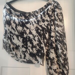 Express Black and Cream Patterned Blouse